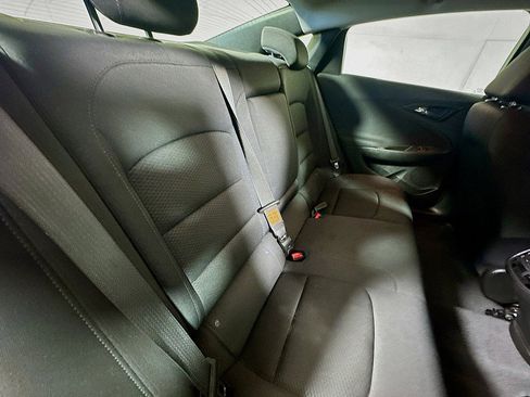 Used 2023 Chevrolet Malibu LT image 25