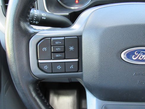 Used 2022 Ford F150 XLT w/ Equipment Group 302A High AWD/4WD image 19