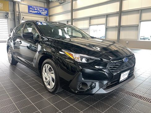 Used 2025 Subaru Impreza 2.0i image 1