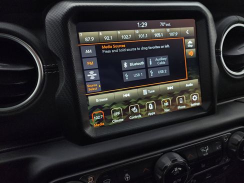 Used 2022 Jeep Wrangler Unlimited Sahara w/ LED Lighting Group image 37