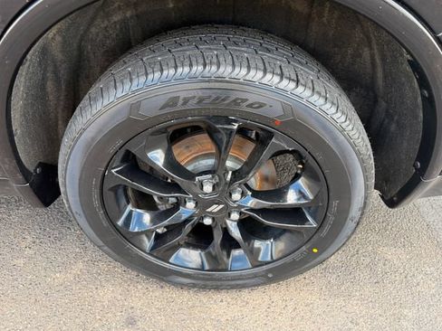 Used 2019 Dodge Durango SXT AWD/4WD image 13