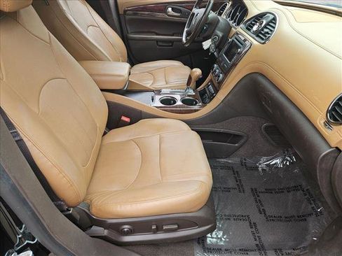 Used 2017 Buick Enclave Leather w/ Enclave Tuscan Edition FWD image 23