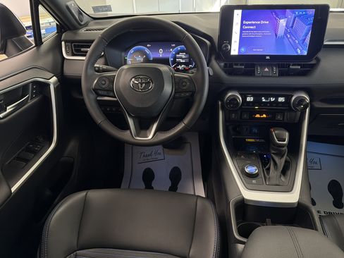 Used 2023 Toyota RAV4 XSE image 15