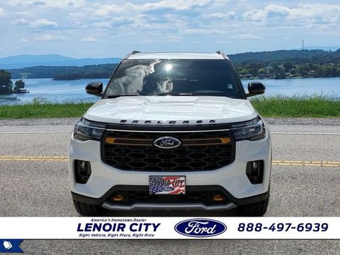 Used 2026 Ford Explorer Tremor w/ Tremor Ultimate Package AWD/4WD image 6