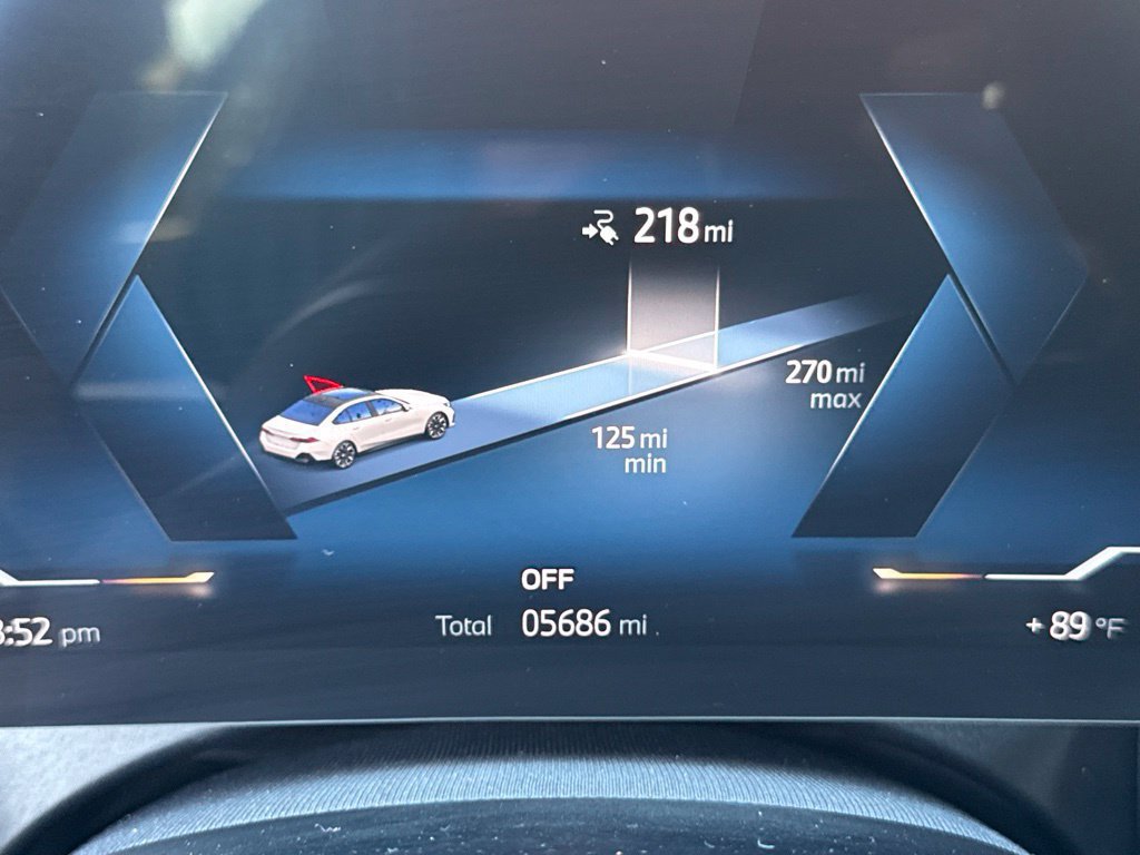 Used 2026 BMW i5 eDrive40 w/ M Sport Package RWD image 26