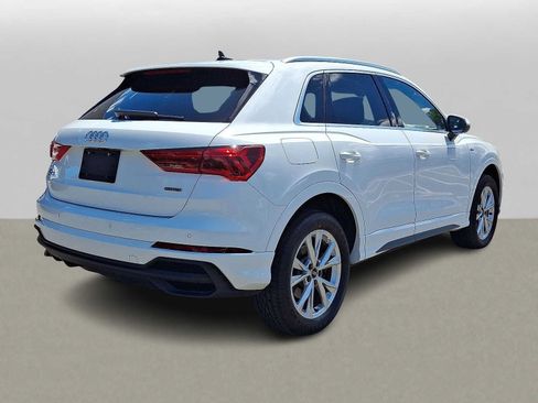 Certified 2023 Audi Q3 2.0T Premium Plus w/ Premium Plus Package AWD/4WD image 31
