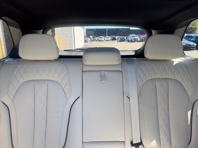 Certified 2026 BMW X5 M60i AWD/4WD image 26