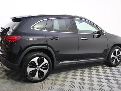 Used 2025 Mercedes-Benz GLA 250 4MATIC image 5