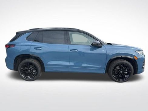 New 2026 Volkswagen Tiguan SE R-Line image 2