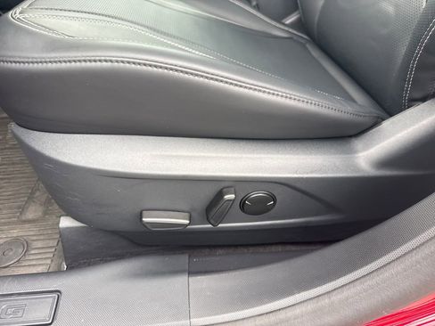 Used 2024 Ford Mustang Mach-E Premium image 30