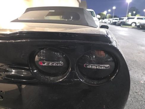 Used 2008 Chevrolet Corvette Convertible w/ Preferred Equipment Group image 7