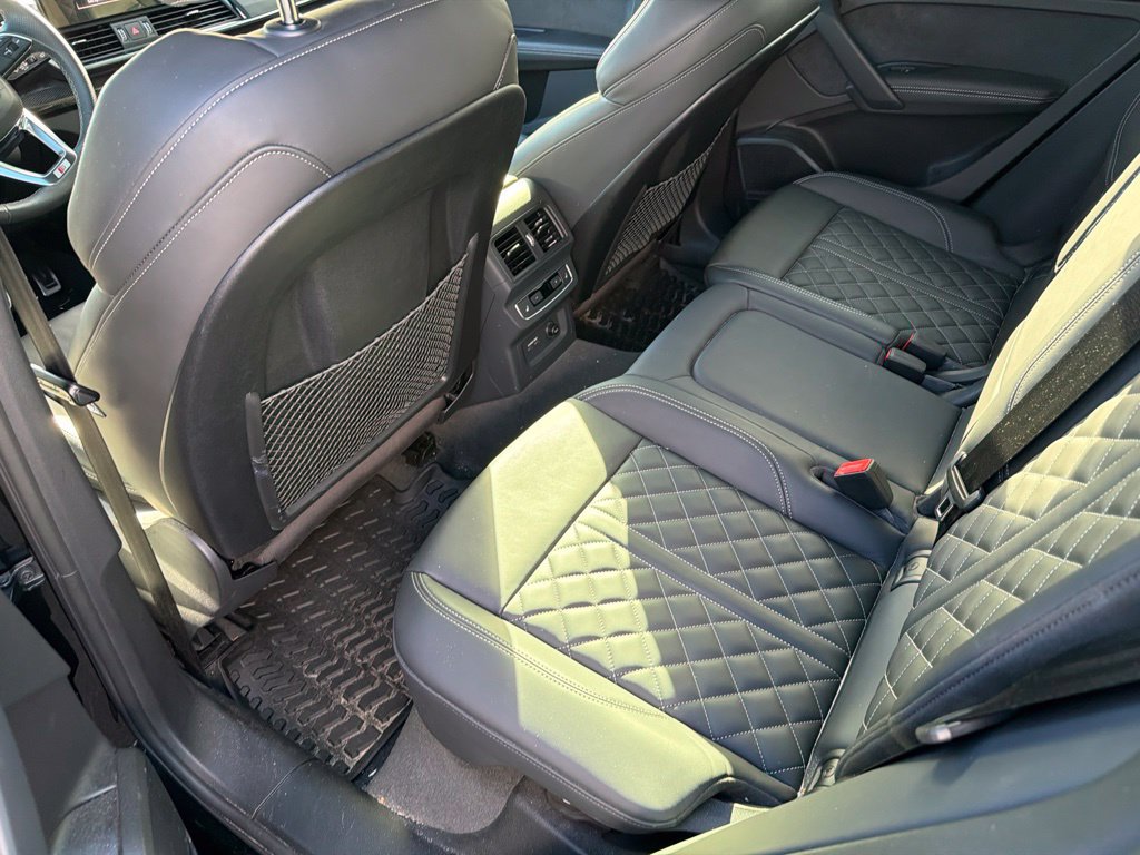 Used 2024 Audi SQ5 Prestige w/ Prestige Package AWD/4WD image 7