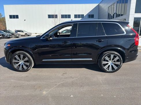 Used 2025 Volvo XC90 T8 Plus w/ Protection Package Premier image 8