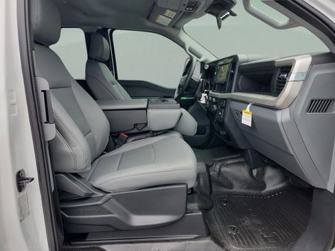 New 2026 Ford F250 XL w/ F-250 >10K GVWR Package image 18