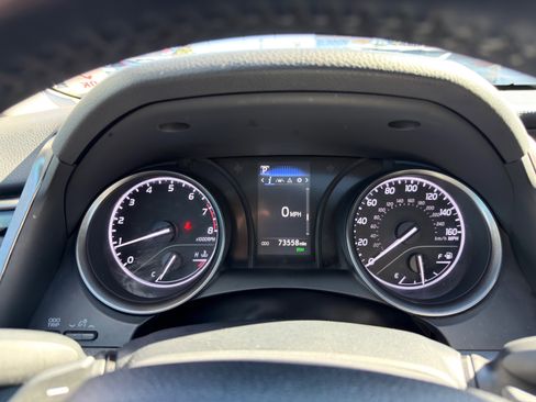 Used 2023 Toyota Camry SE w/ Convenience Package image 28