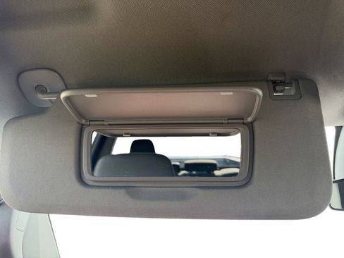 Used 2025 Chevrolet Silverado 1500 LT AWD/4WD image 19