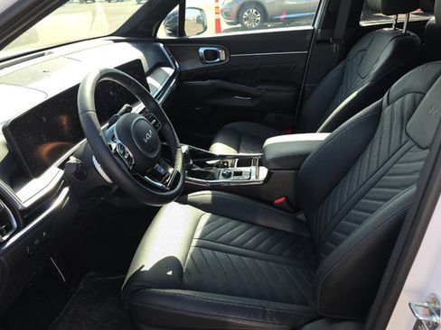 Used 2024 Kia Sorento SX Prestige AWD/4WD image 5