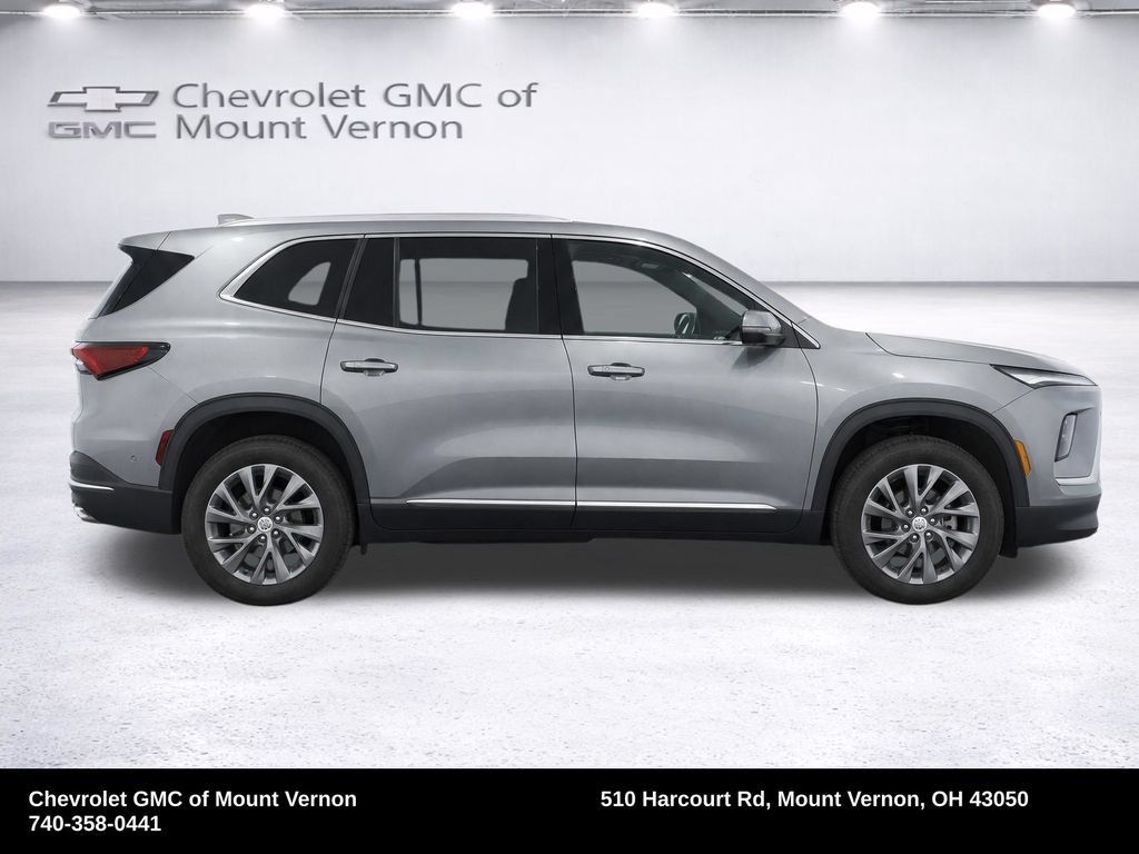 Used 2025 Buick Enclave Preferred AWD/4WD image 40