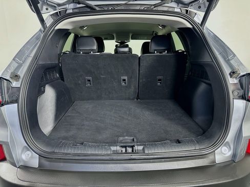 Used 2024 Ford Escape Platinum image 18