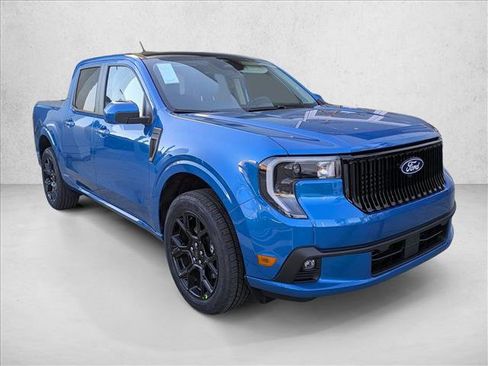 New 2026 Ford Maverick Lobo image 6