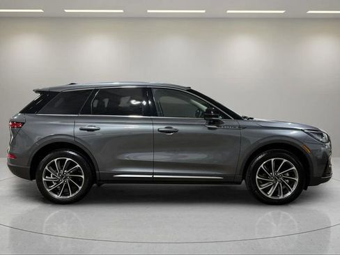 Certified 2023 Lincoln Corsair AWD w/ Equipment Group 101A image 2