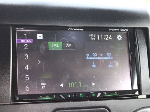 Used 2016 Jeep Wrangler Unlimited Sport w/ Max Tow Package image 32