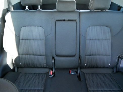 Used 2021 Kia Sportage LX AWD/4WD image 13