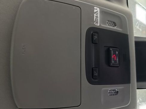 Used 2022 Toyota Camry LE image 35