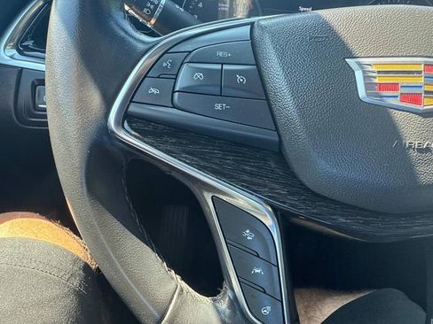 Used 2021 Cadillac XT5 Premium Luxury image 32