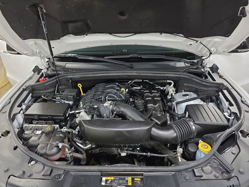 Used 2024 Dodge Durango GT image 33