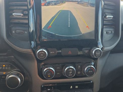 Used 2024 RAM 2500 Tradesman w/ Chrome Appearance Group image 15