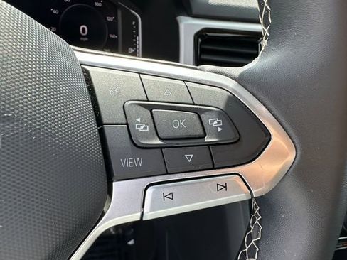 Used 2023 Volkswagen Atlas SE image 36