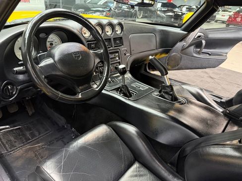 Used 2001 Dodge Viper RT/10 RWD image 28