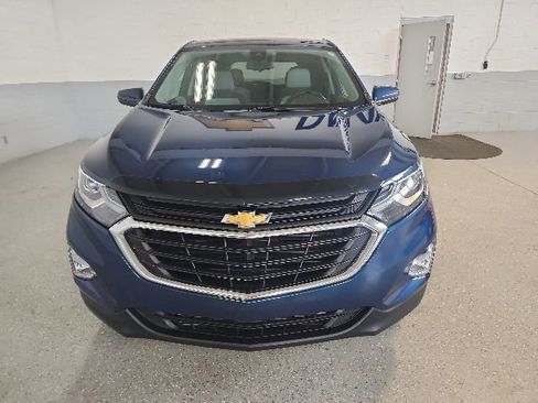 Used 2020 Chevrolet Equinox LT w/ Driver Convenience Package AWD/4WD image 7