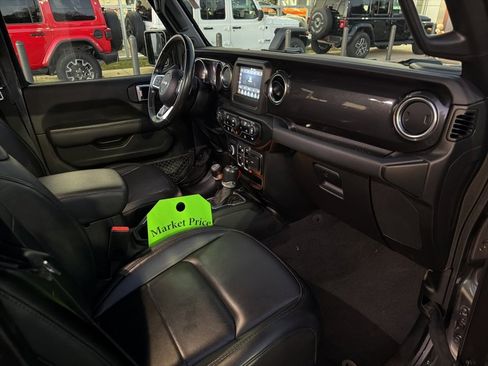 Certified 2021 Jeep Wrangler Unlimited Sahara image 20