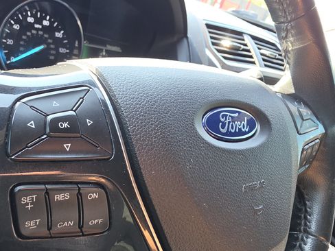 Used 2017 Ford Explorer Limited w/ Equipment Group 301A AWD/4WD image 45