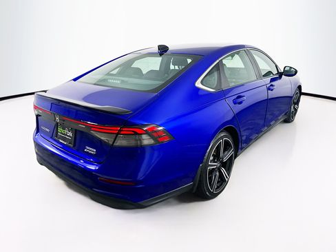 Used 2023 Honda Accord Sport image 9
