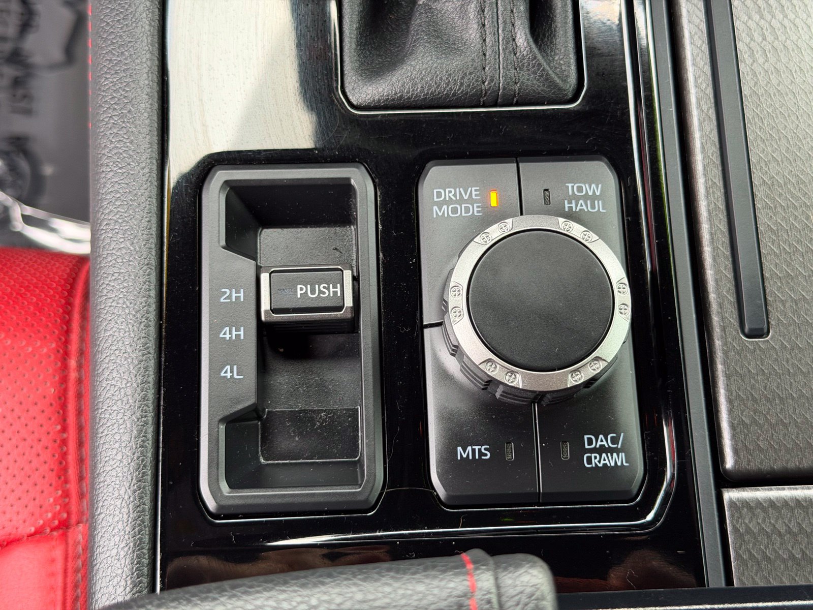 Used 2025 Toyota Sequoia TRD Pro AWD/4WD image 25