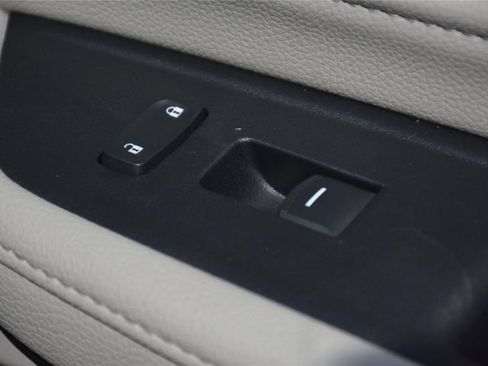 Certified 2026 Honda Odyssey Touring image 22