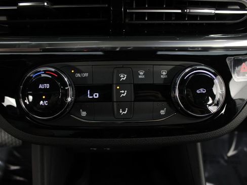 New 2026 Buick Envista Sport Touring w/ Convenience I Package FWD image 6