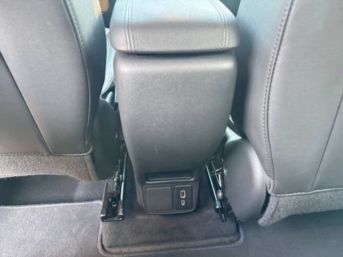 Used 2025 Buick Encore GX Preferred FWD image 18