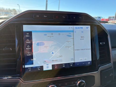 Used 2022 Ford F250 Platinum image 14