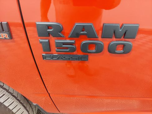 Used 2019 RAM 1500 Express w/ Wheel & Sound Group AWD/4WD image 5
