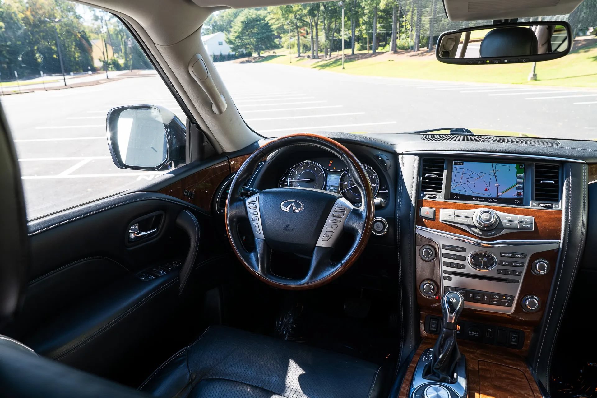 Used 2019 INFINITI QX80 Luxe w/ Proassist Package AWD/4WD image 35