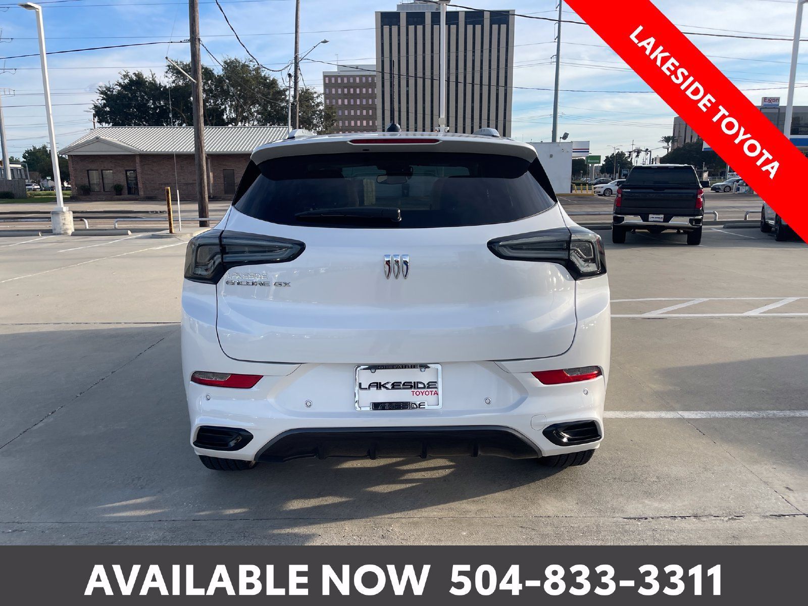 Used 2025 Buick Encore GX Avenir w/ Avenir Convenience Package FWD image 4