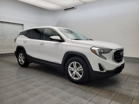Used 2018 GMC Terrain SLE image 11