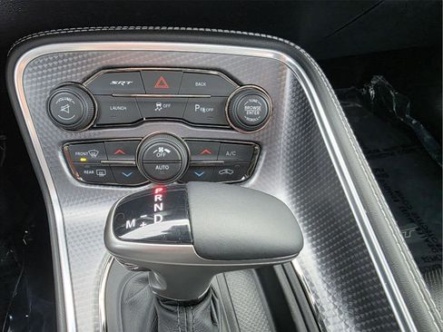 Used 2016 Dodge Challenger SRT Hellcat image 25