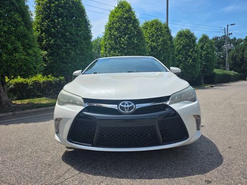 Used 2017 Toyota Camry XSE FWD image 8