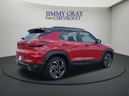 New 2026 Chevrolet TrailBlazer RS w/ Convenience Package FWD image 5