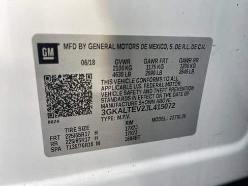 Used 2018 GMC Terrain SLE w/ Driver Convenience Package AWD/4WD image 32